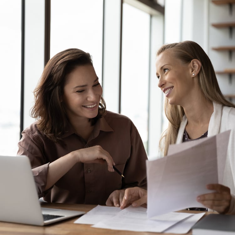 teachers-on-computer-together